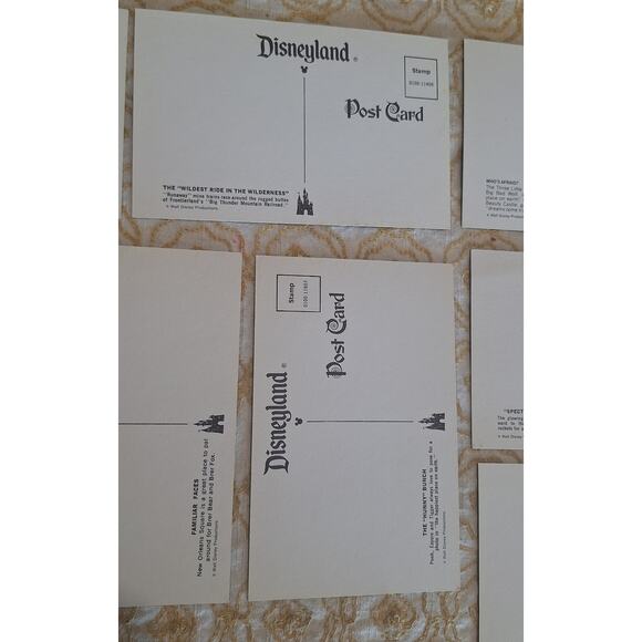 Lot of 8 unused Disneyland Postcards from 1977- Excellent condition - Picture 7 of 8